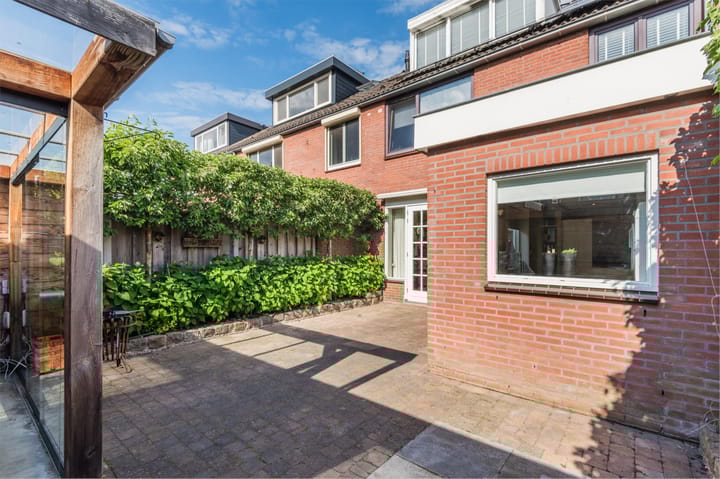 Foto 43 van Troelstrastraat 57