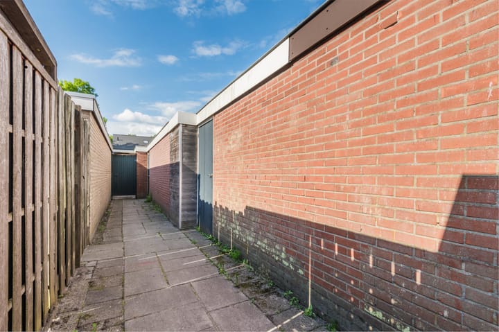 Foto 47 van Troelstrastraat 57