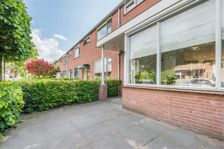 Foto 49 van Troelstrastraat 57