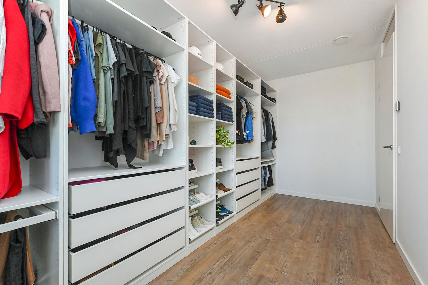 Foto 19 van Zonnebaars 53