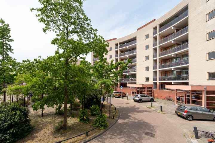 Photo 7 of Plantage 140