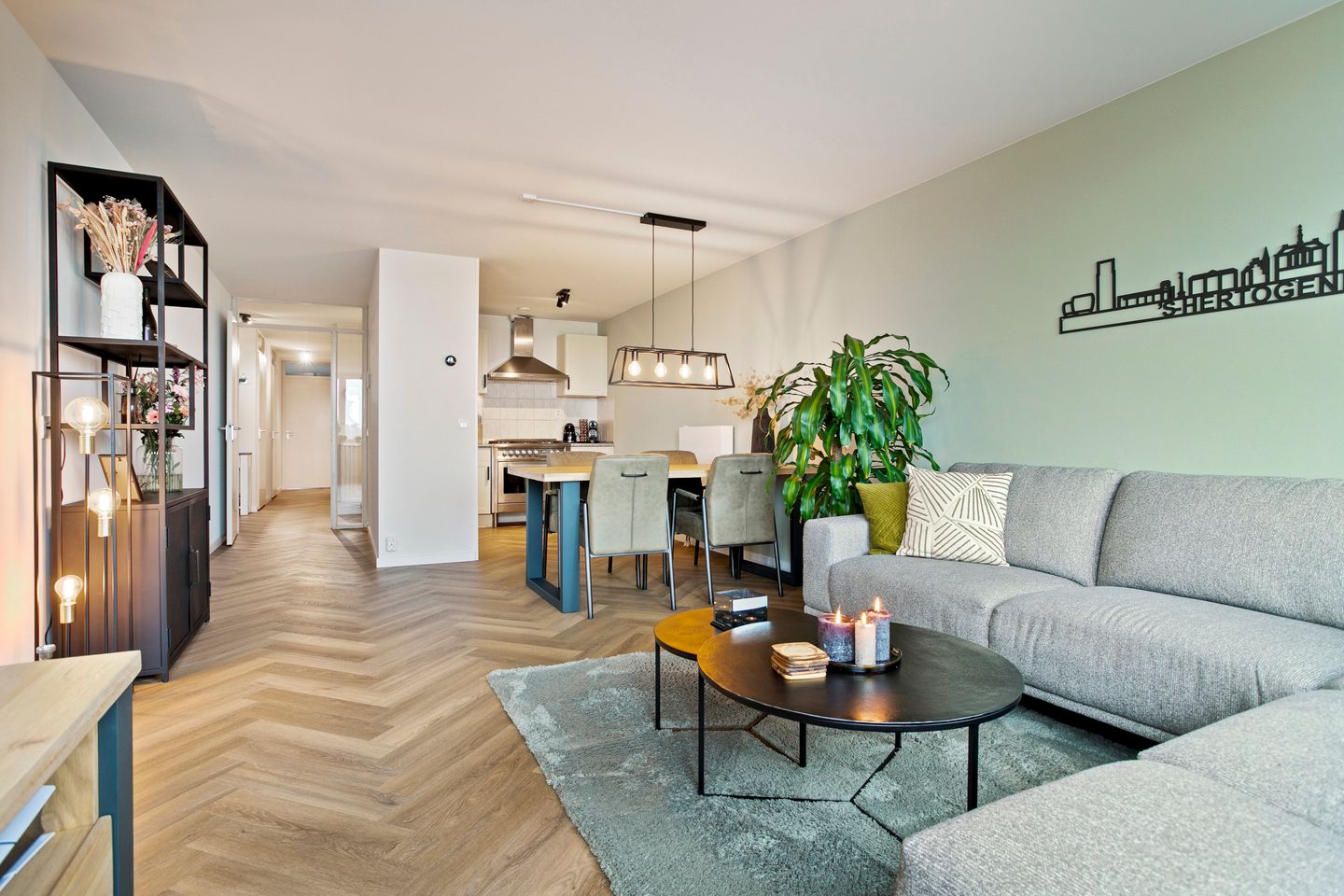 Photo 4 of Maasboulevard 231