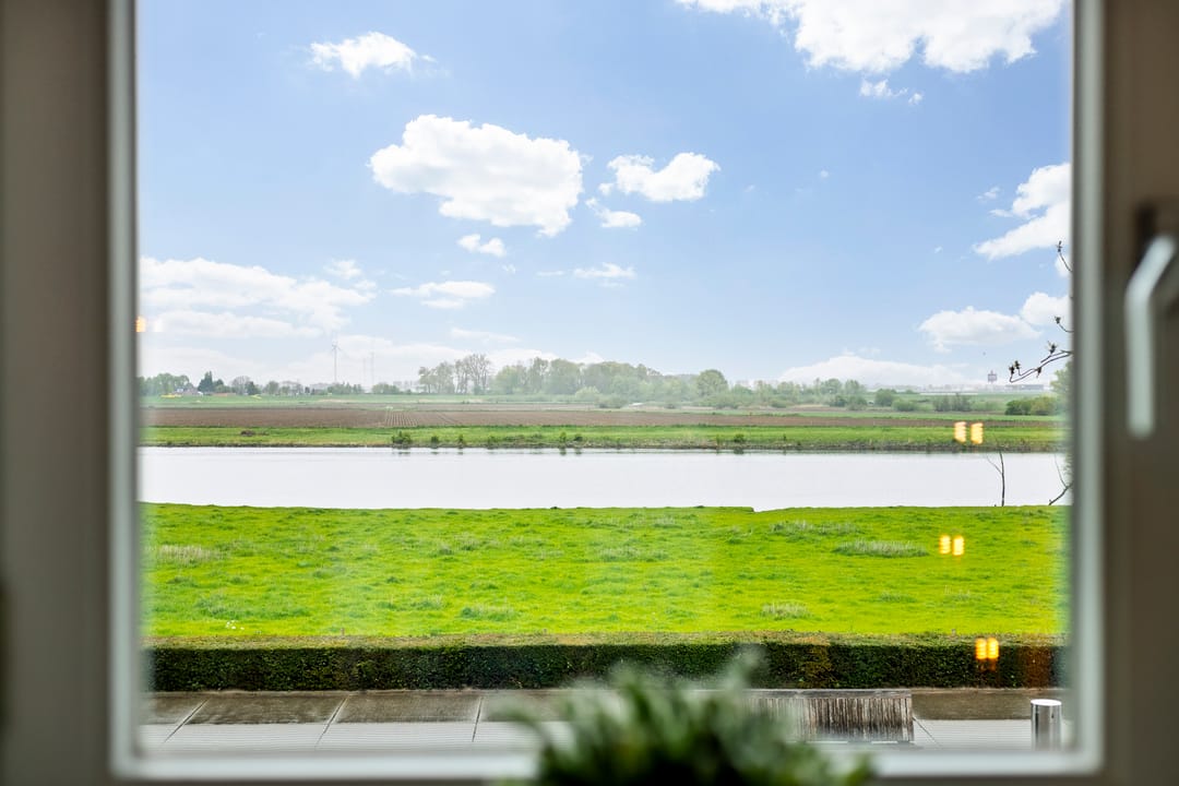 Photo 7 of Maasboulevard 231