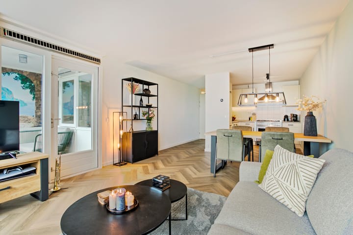 Photo 9 of Maasboulevard 231