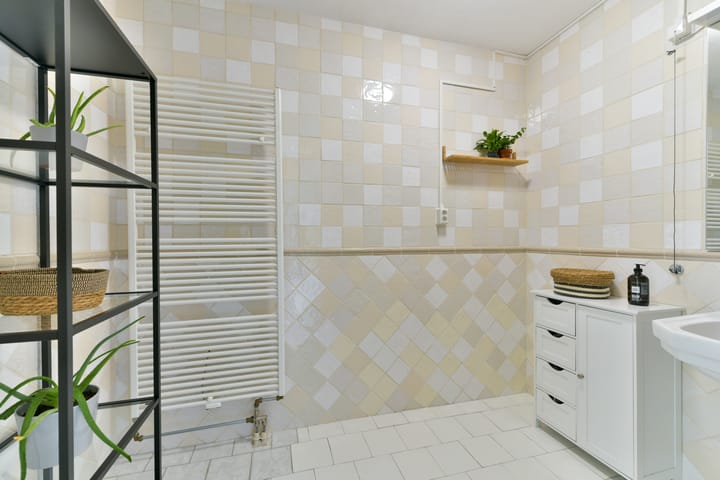 Photo 32 of Plantage 140