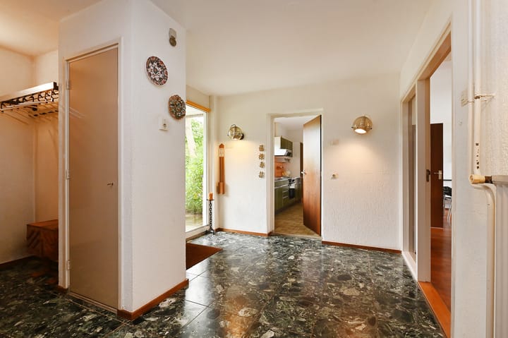 Foto 11 van Zweersstraat 8