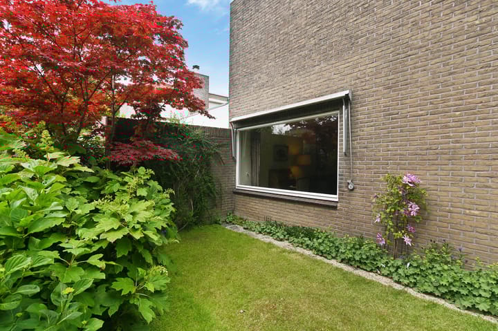 Foto 23 van Zweersstraat 8