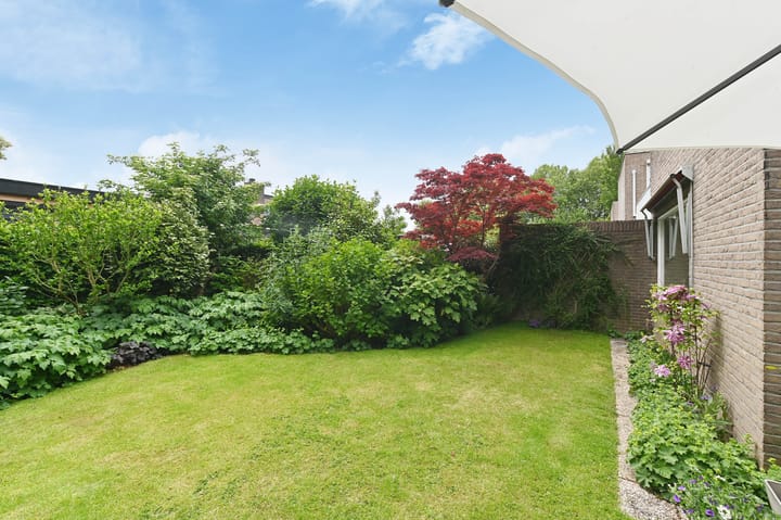 Foto 28 van Zweersstraat 8