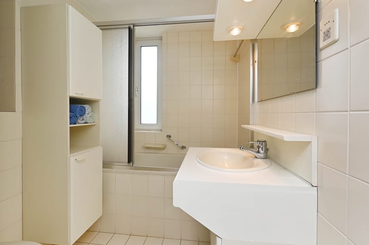 Foto 45 van Zweersstraat 8