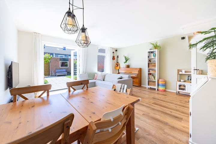 Foto 7 van van Merodestraat 12