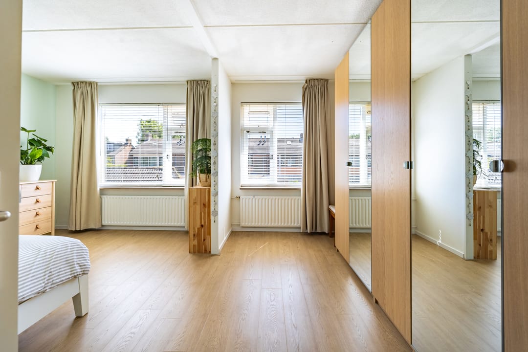 Foto 16 van van Merodestraat 12