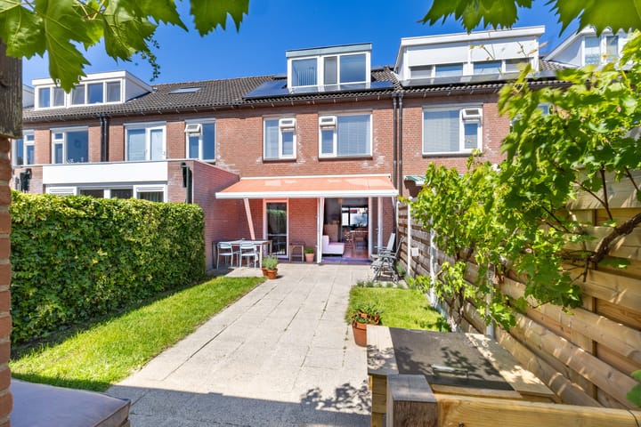 Foto 27 van van Merodestraat 12