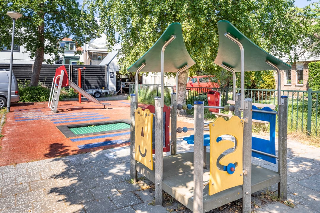 Foto 28 van van Merodestraat 12