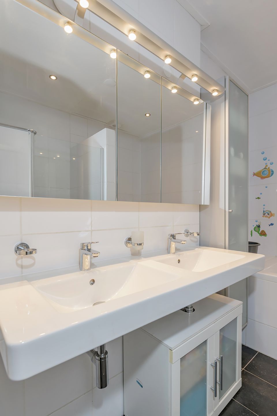 Foto 16 van Libellestraat 28