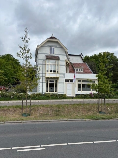 Bekijk foto 2 van Utrechtseweg 9