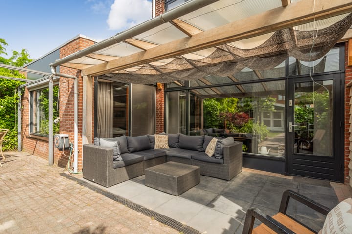 Photo 30 of F.C. Dondersstraat 25