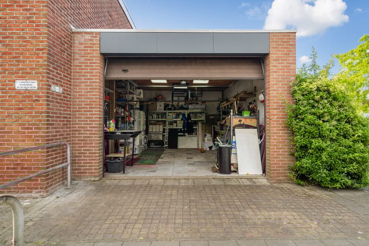 Photo 55 of F.C. Dondersstraat 25