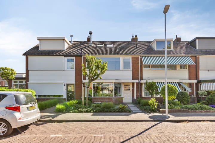 Foto 1 van Vincent van Goghlaan 5