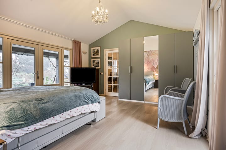 Foto 30 van Burg Thijssenstraat 26