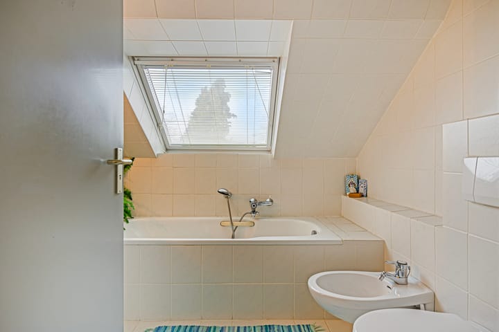 Foto 43 van Burg Thijssenstraat 26