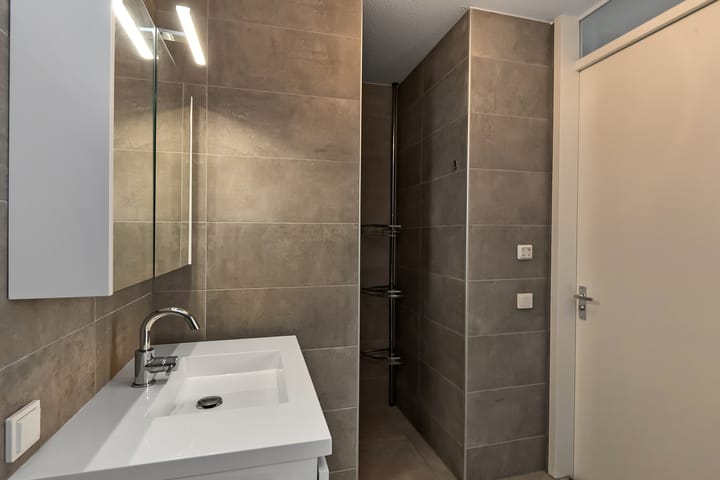 Foto 34 van Eshofsestraat 2-N