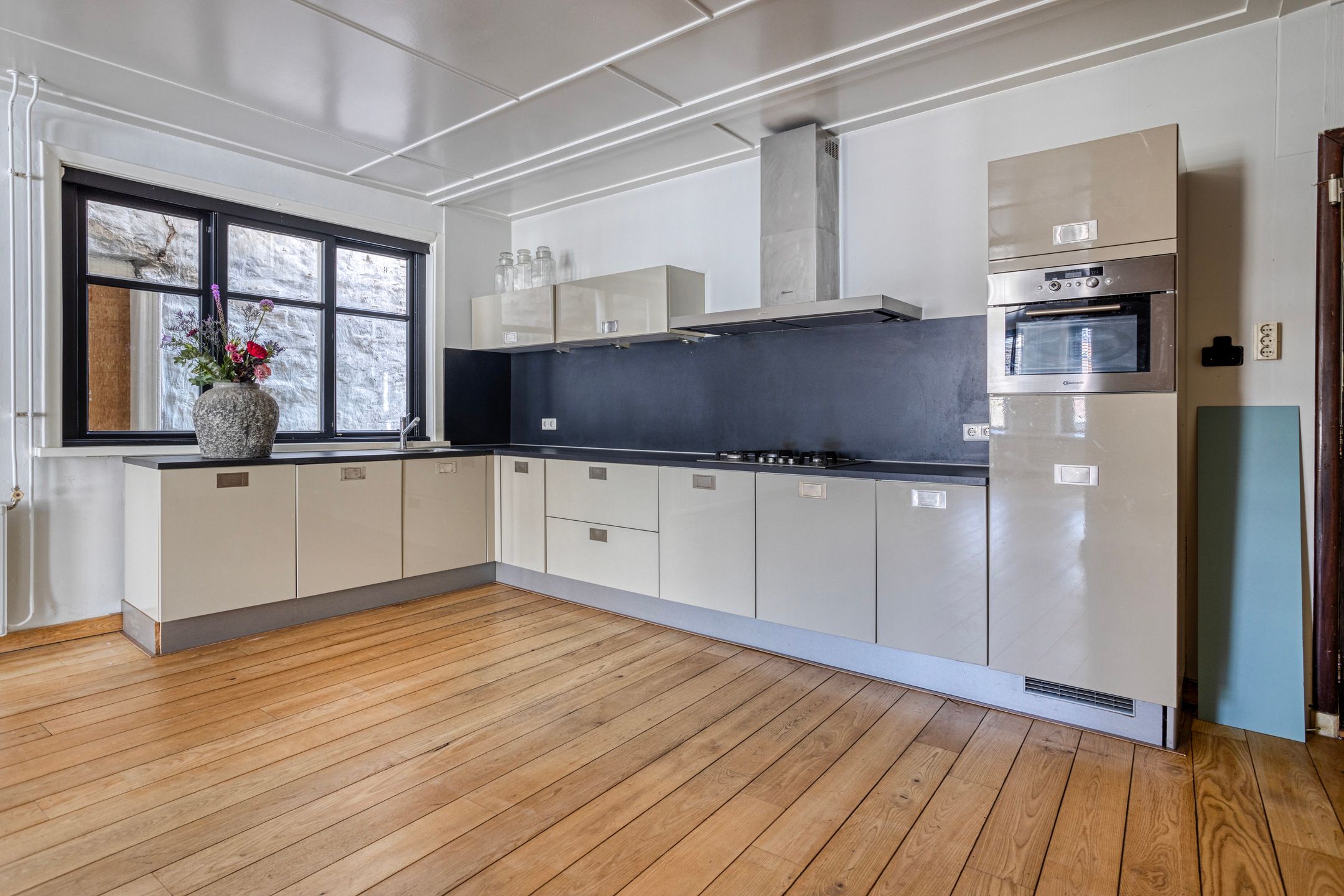 Photo 15 of Havenstraat 3