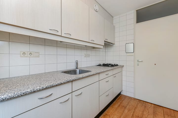 Foto 10 van Driewegplein 11