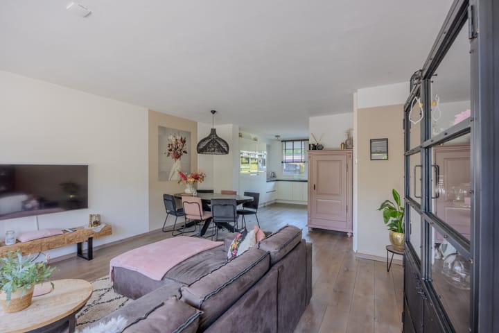 Foto 13 van Weezenhof 6319