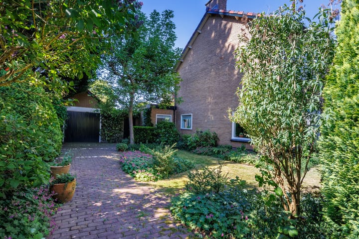 Foto 33 van de Breelaan 17