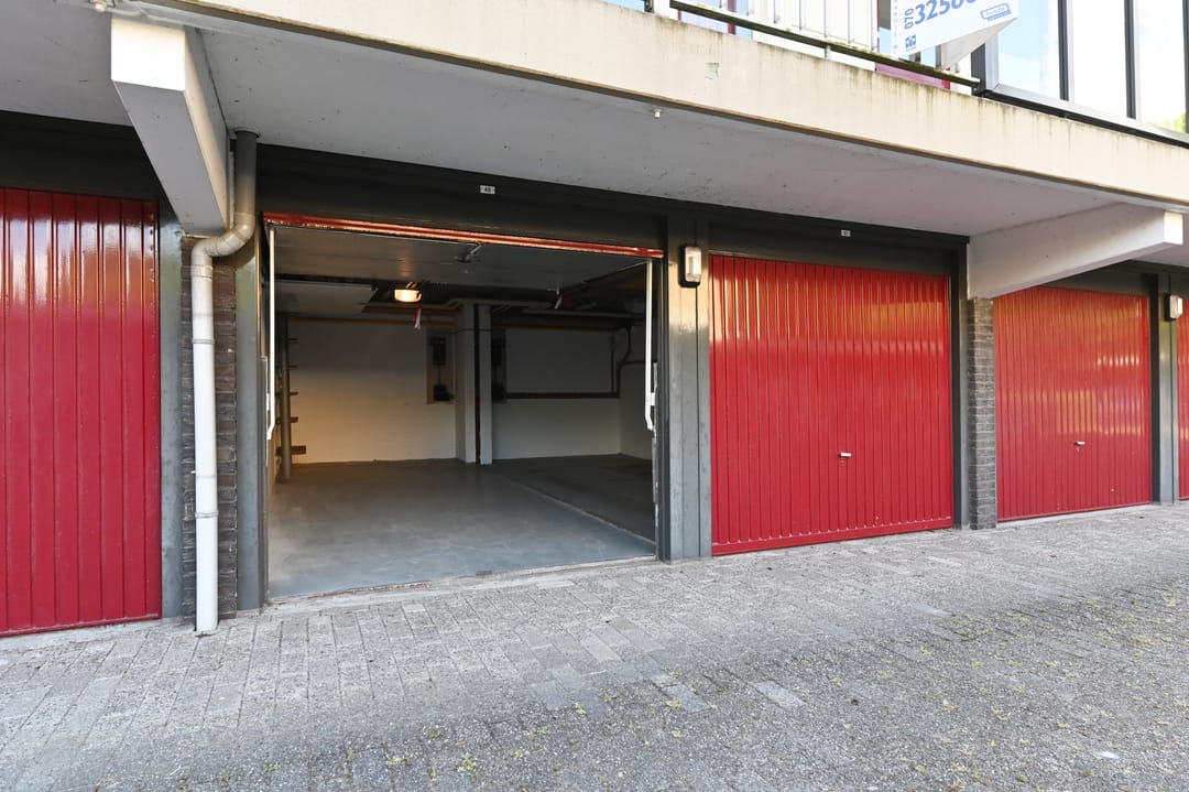 Photo 7 of Catharina van Rennesstraat 50