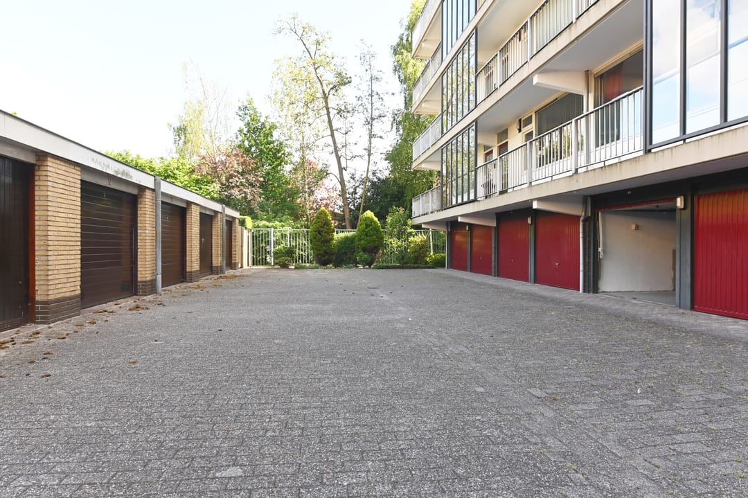 Photo 8 of Catharina van Rennesstraat 50