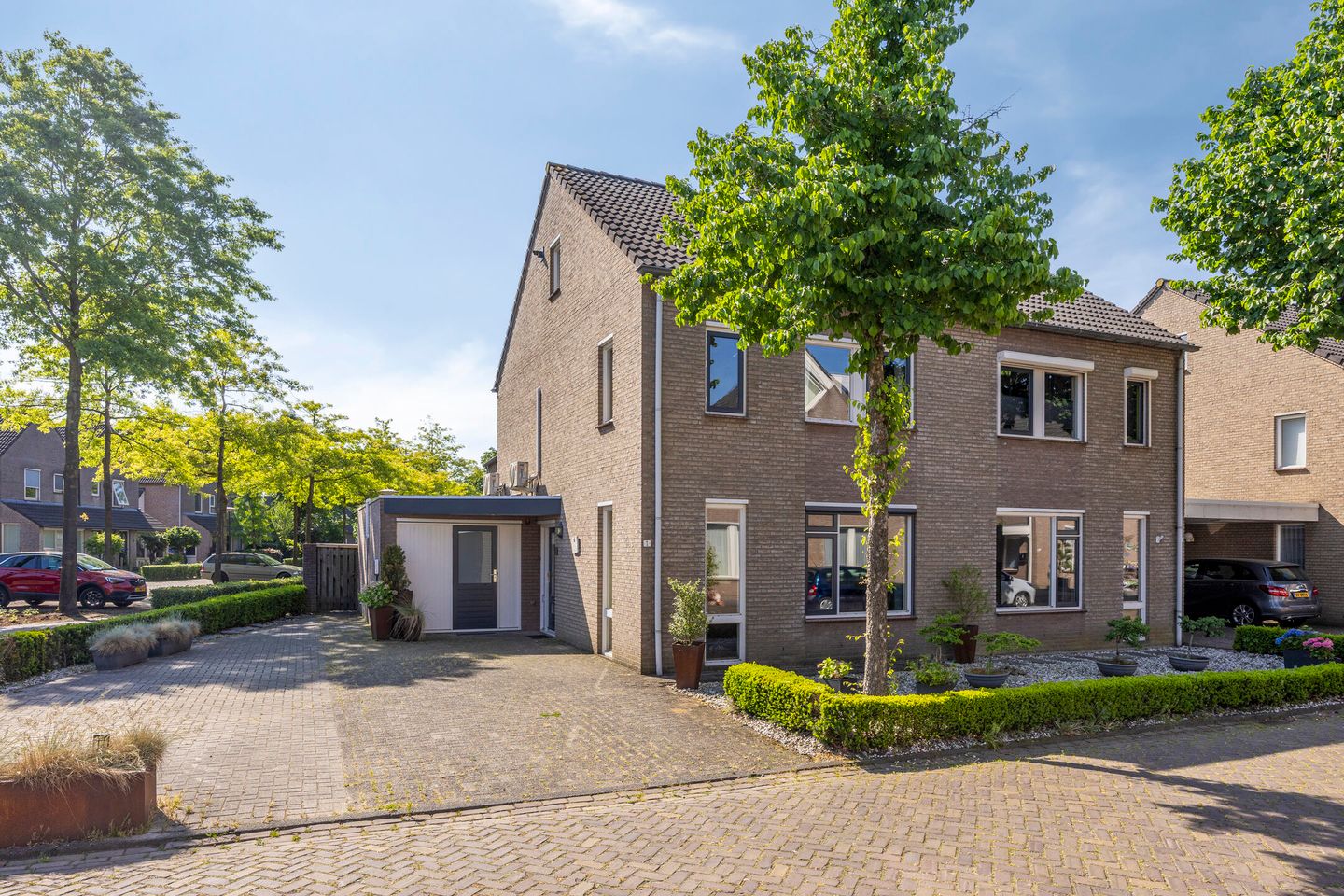 Foto 1 van Ogentroost 1