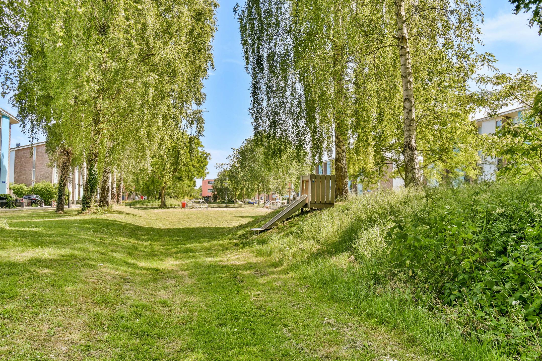 Photo 21 of Scharlakenstraat 27