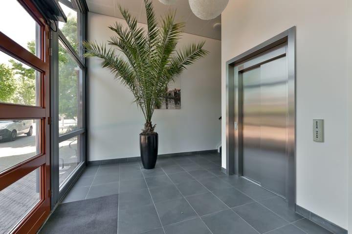 Foto 6 van Burgemeester Van den Helmlaan 85