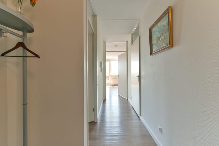 Foto 28 van Burgemeester Van den Helmlaan 85