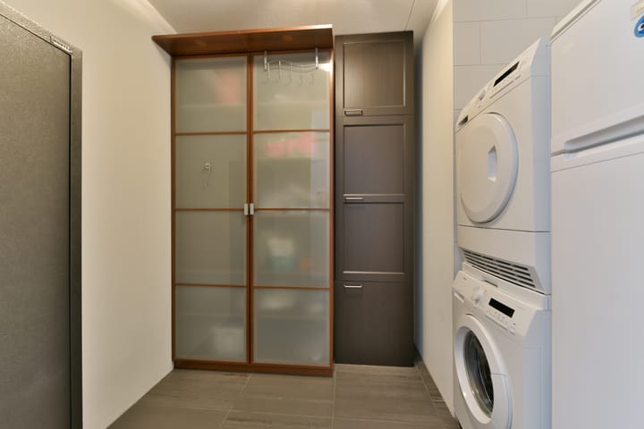 Foto 39 van Burgemeester Van den Helmlaan 85