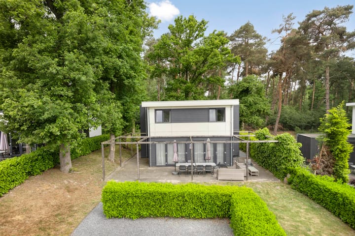 Photo 2 of Akerstraat 153-153