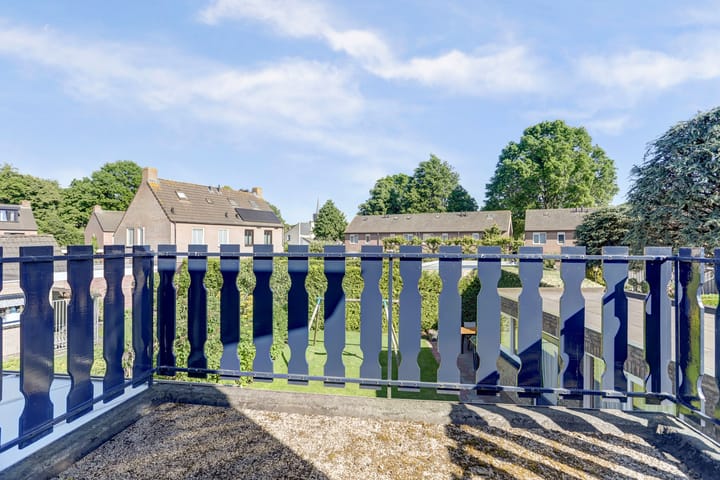 Foto 35 van Baronielaan 13