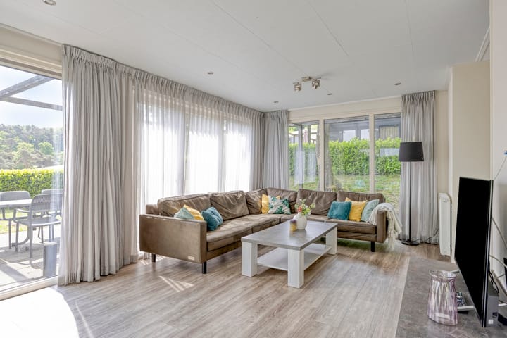 Vrijstaande woning te koop: Akerstraat 153X153, Brunssum