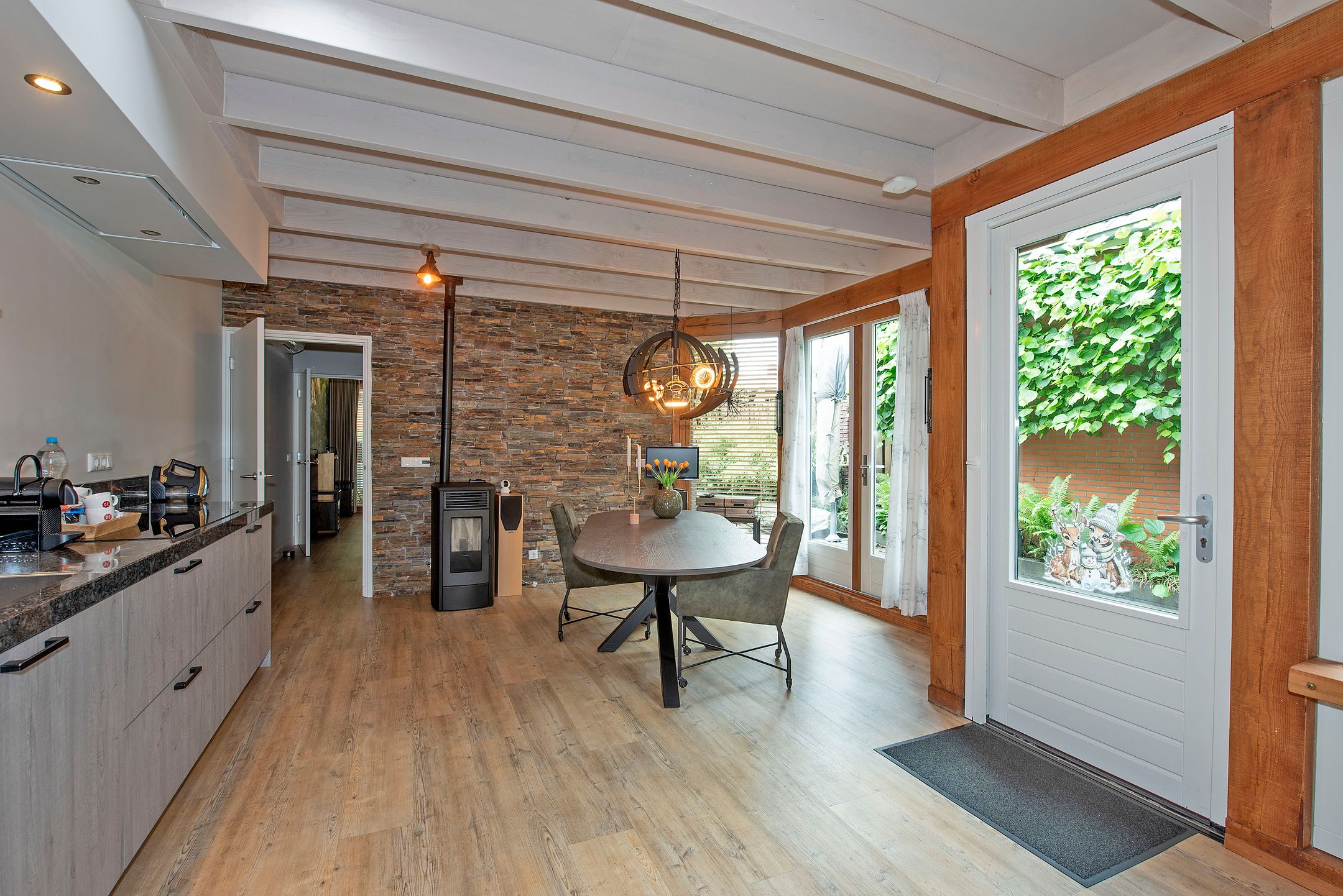 Foto 6 van Esstraat 117