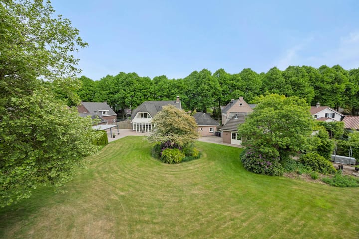 Foto 1 van Van Coothstraat 5