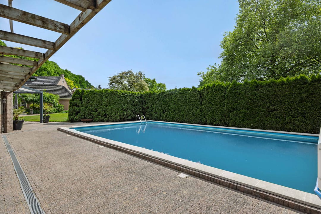 Foto 11 van Van Coothstraat 5