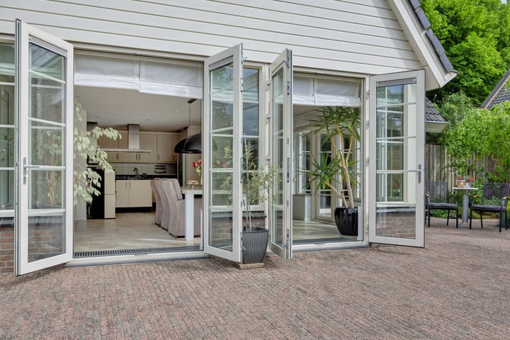 Foto 31 van Van Coothstraat 5