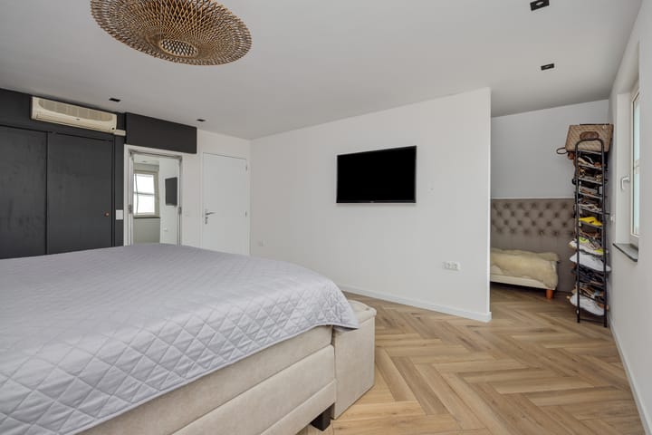 Foto 36 van Van Coothstraat 5