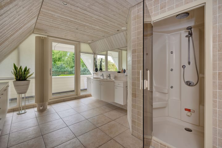 Foto 44 van Van Coothstraat 5