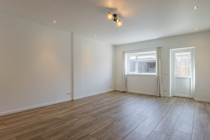 Foto 5 van Karperstraat 118