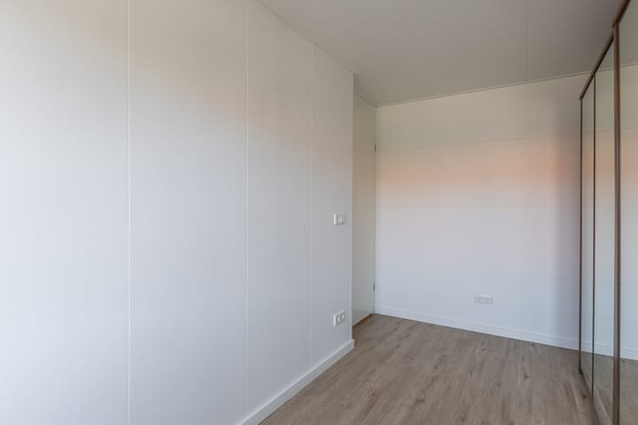 Foto 15 van Karperstraat 118