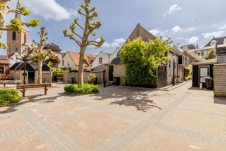 Foto 42 van Vleerplein 11