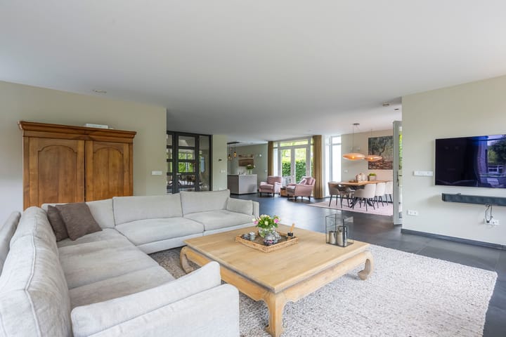 Foto 15 van Heistraat 10-A