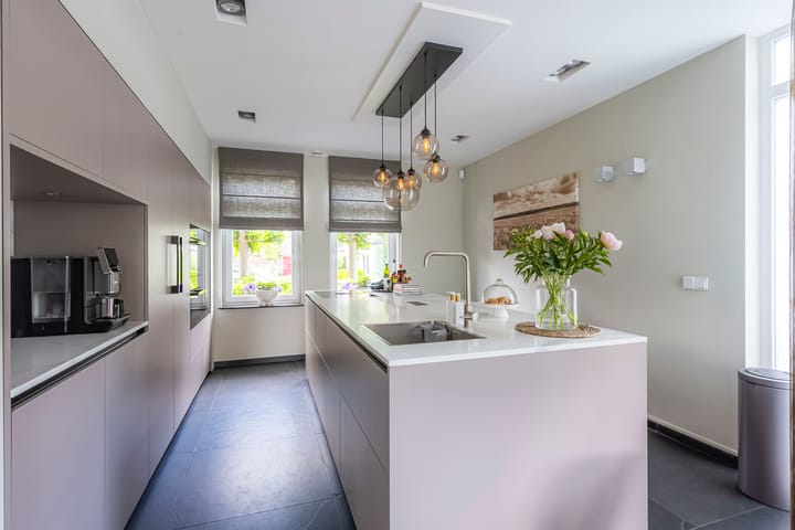 Foto 16 van Heistraat 10-A